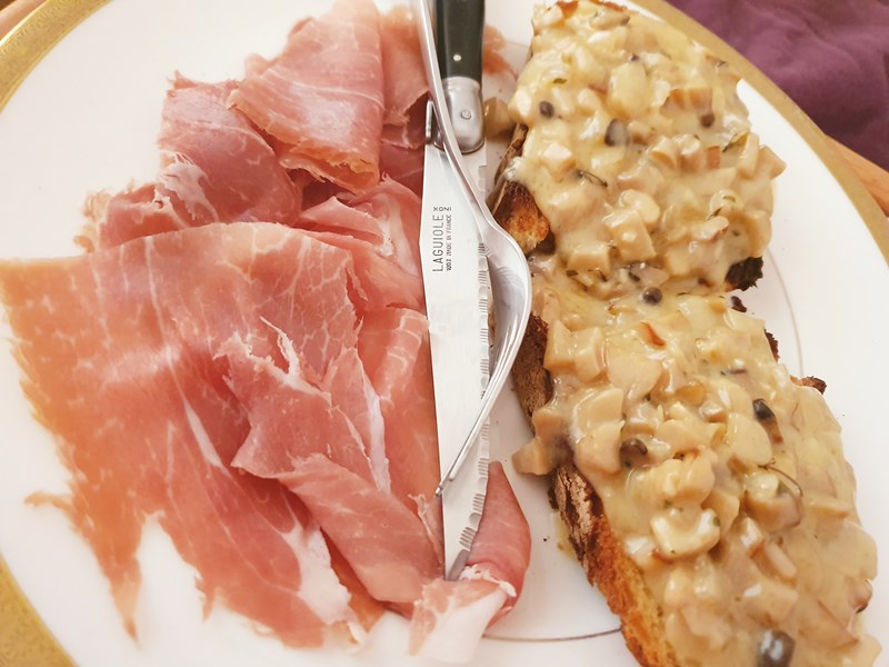 Photo added by <a href="/member/Agaillard">Agaillard</a>