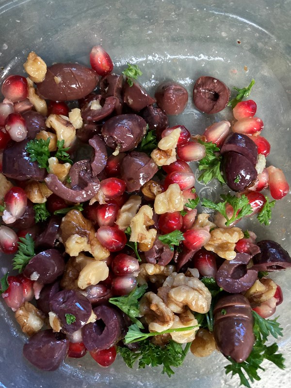 Photo added by <a href="/member/pomegranate">pomegranate</a>